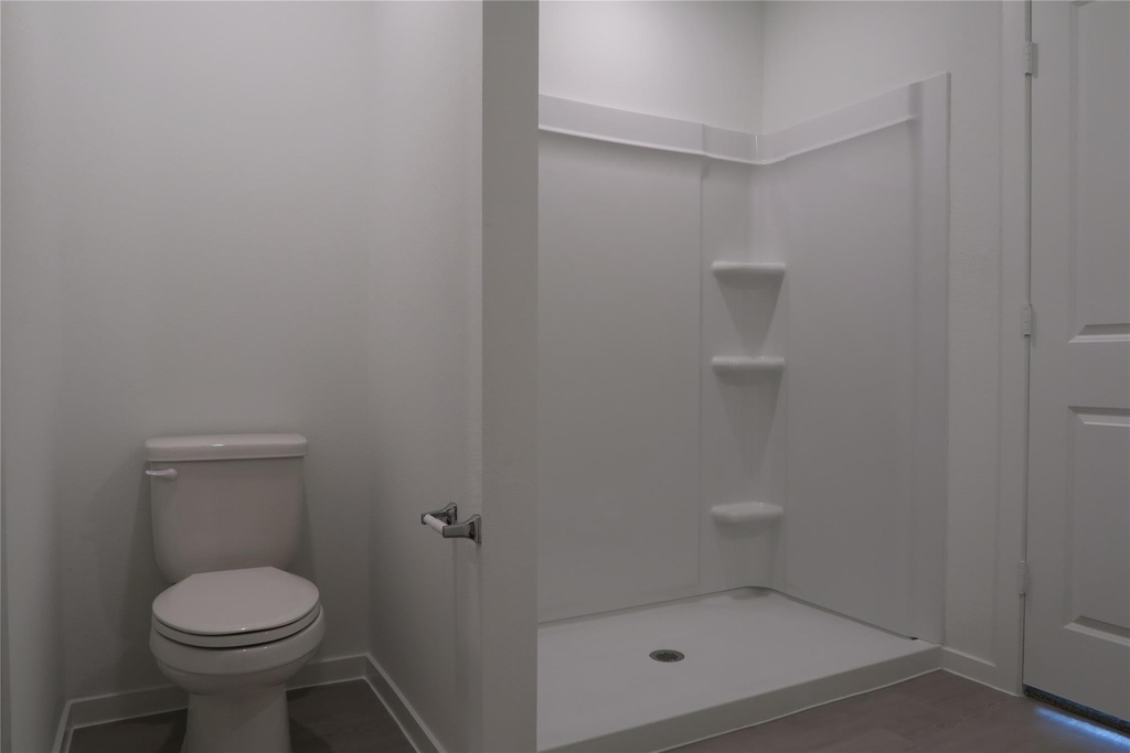 921 Woodhaven Lakes Drive - Photo 8