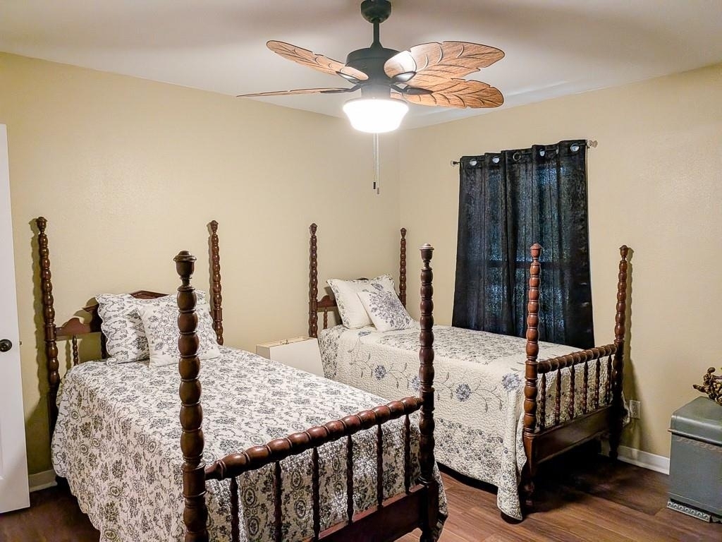 1139 County Rd 403 - Photo 12