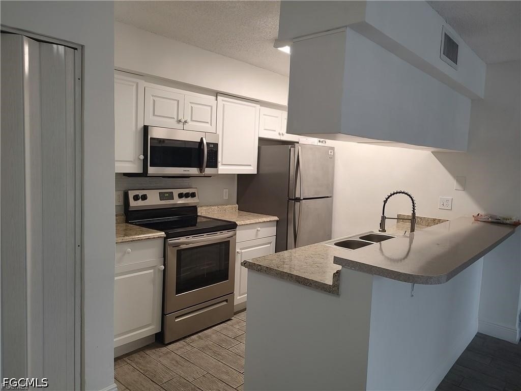 5311 Summerlin Road - Photo 1
