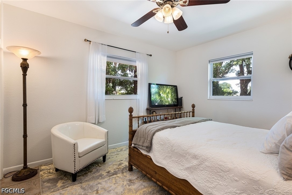 18597 Marco Boulevard - Photo 22