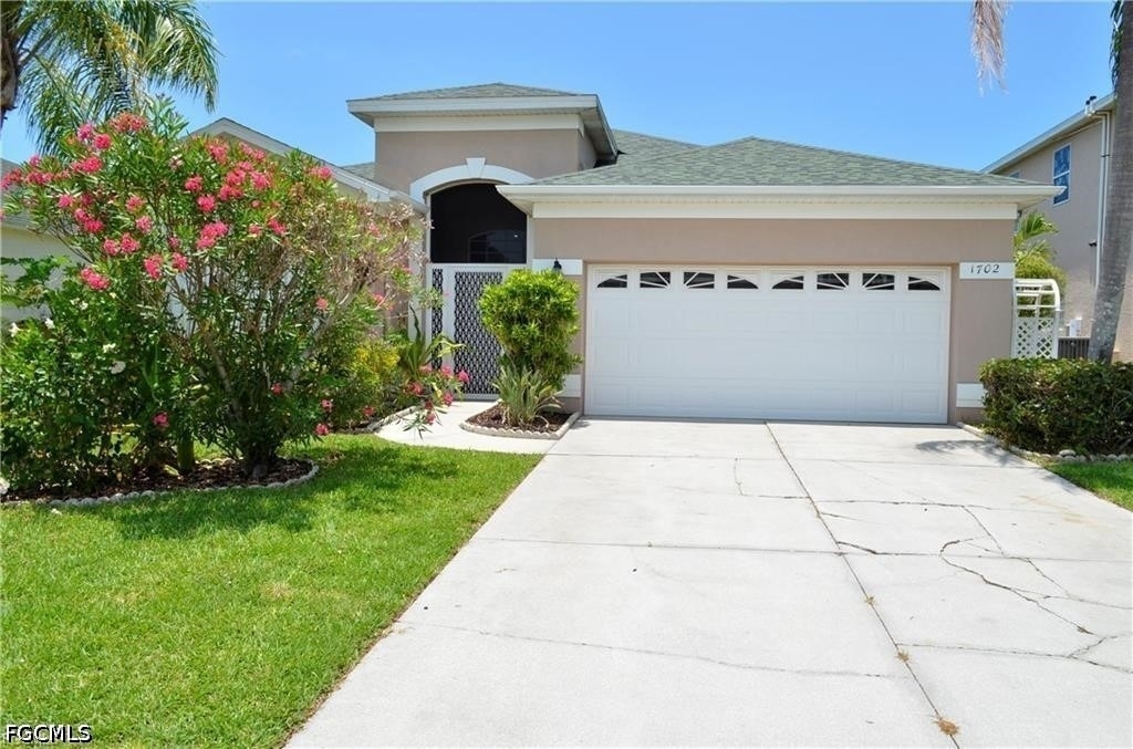 1702 Emerald Cove Drive - Photo 0