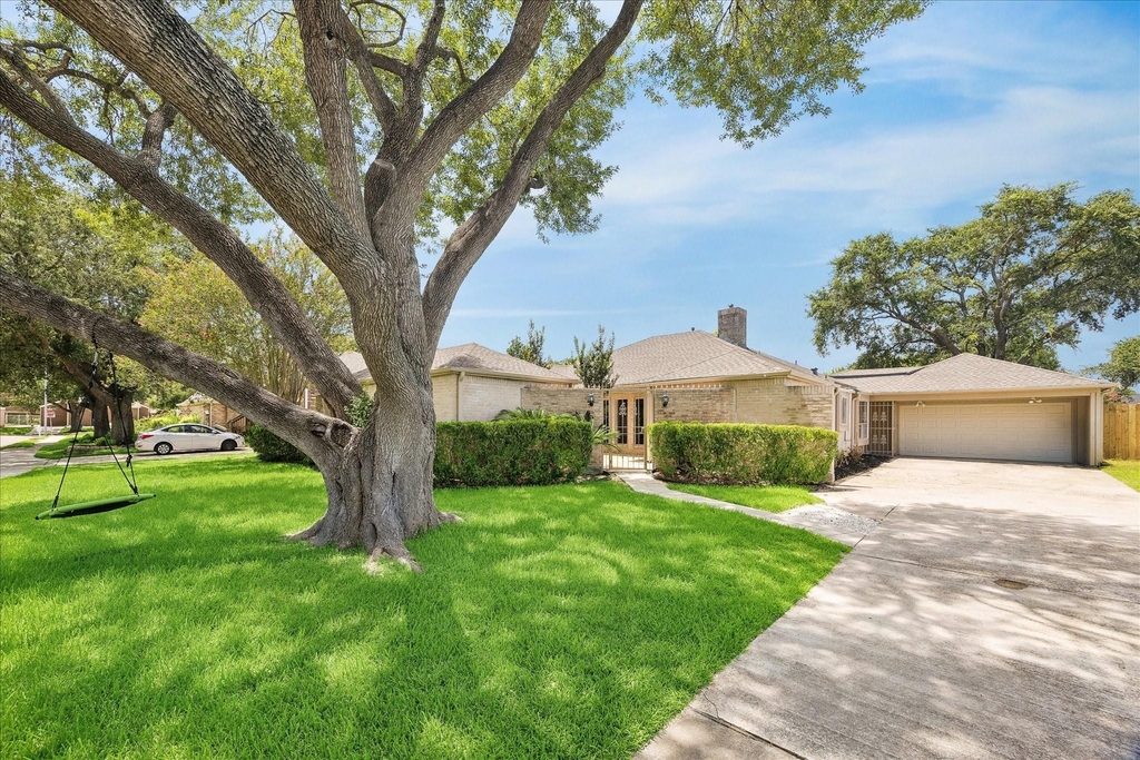 7618 Bankside Drive - Photo 0
