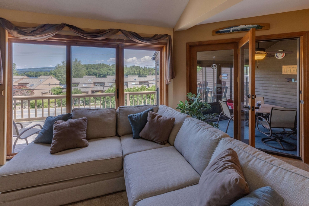 21 Woodbury - Photo 11