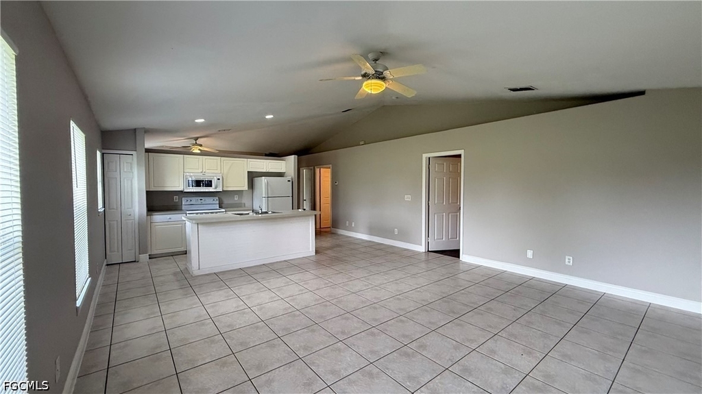 111 Homer Avenue S - Photo 3