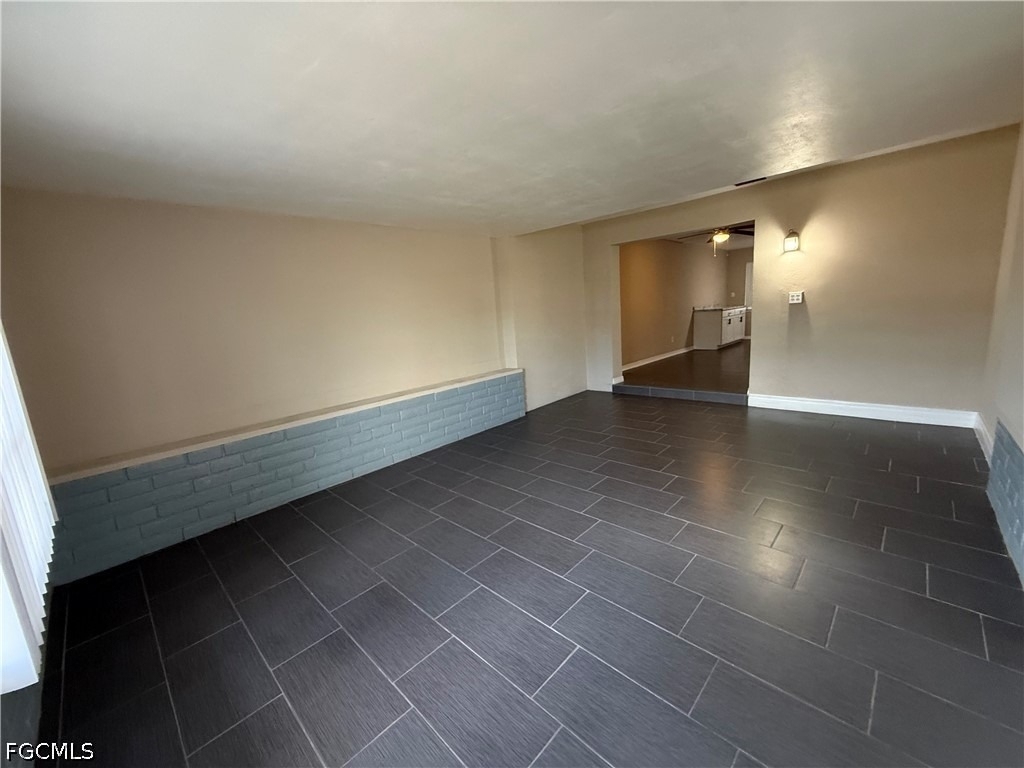329 Tudor Drive - Photo 5