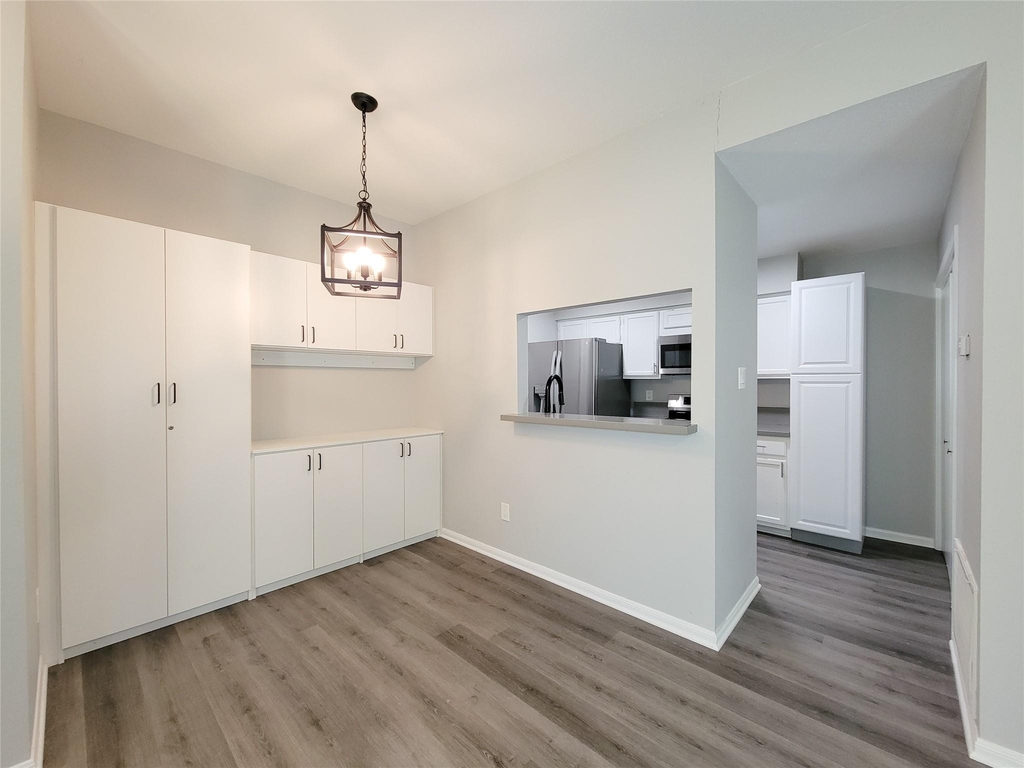 8299 Cambridge Street - Photo 5