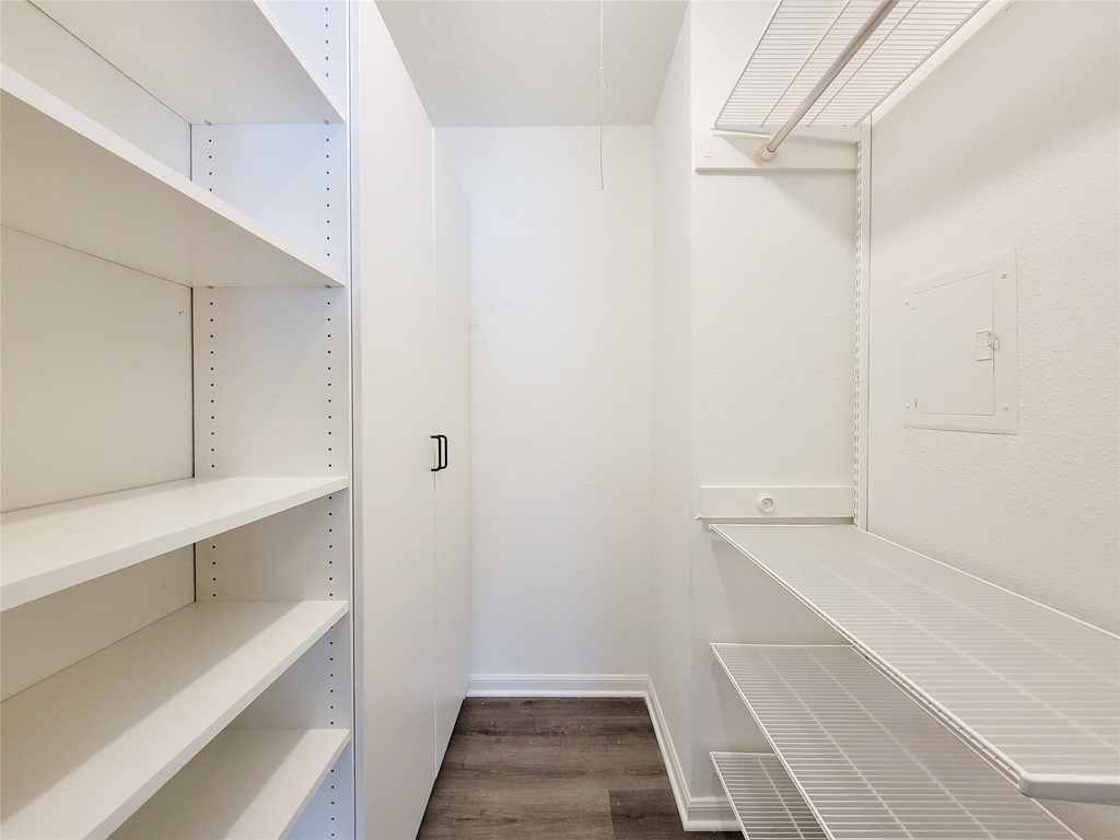 8299 Cambridge Street - Photo 31