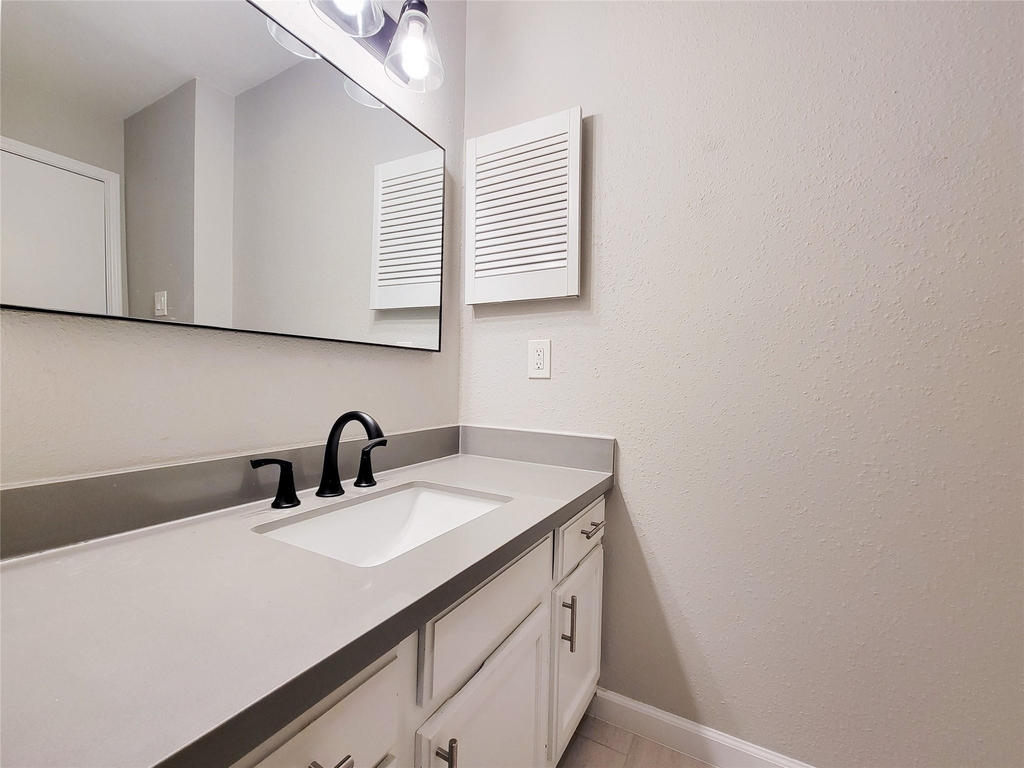 8299 Cambridge Street - Photo 29