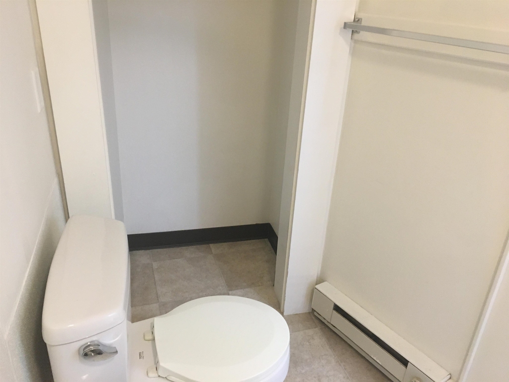 82 Third - Photo 32