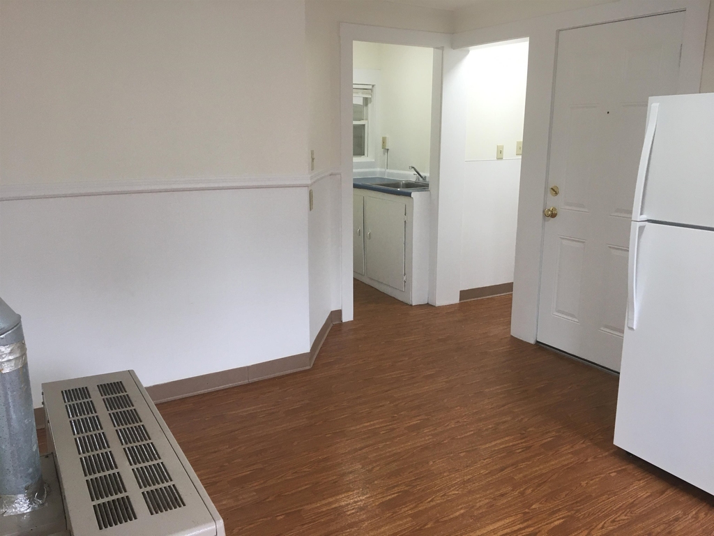 82 Third - Photo 8