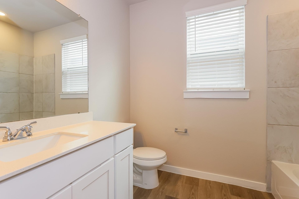 18342 W Centro Circle - Photo 15