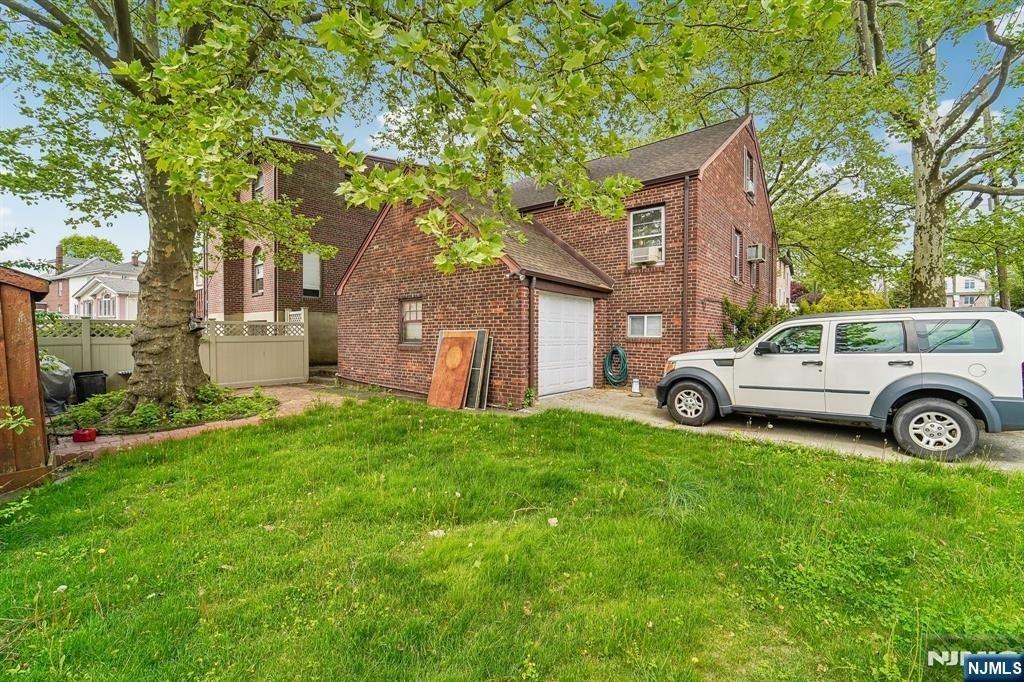 1030 Jassamine - Photo 32