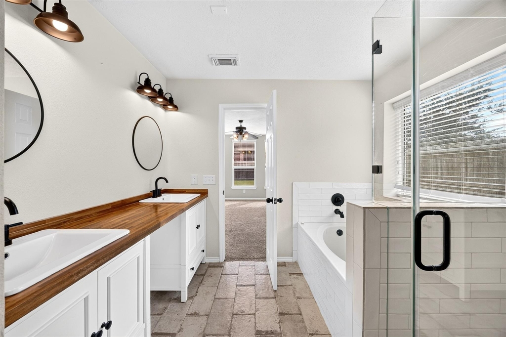 7603 Kenmark Court - Photo 22