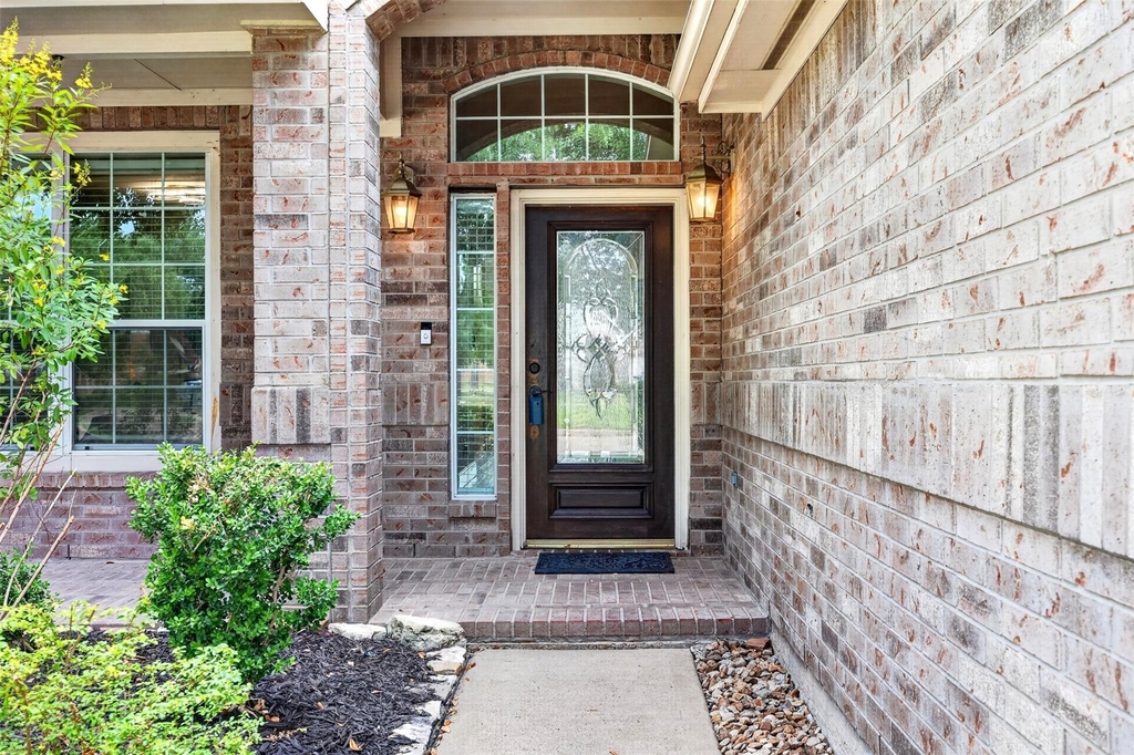 7603 Kenmark Court - Photo 4