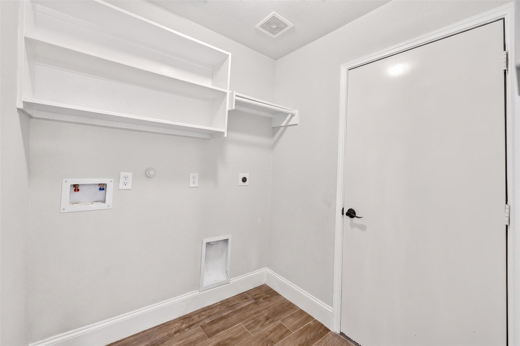 7603 Kenmark Court - Photo 26