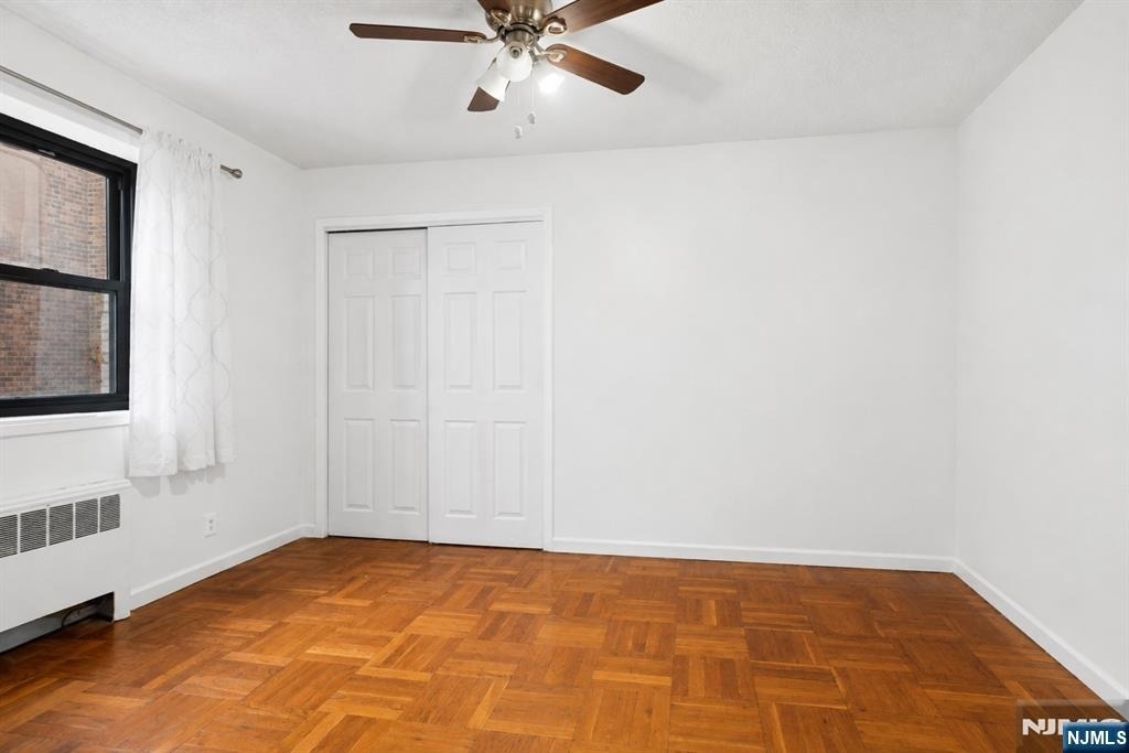 208 Anderson - Photo 11