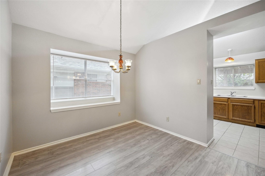 20323 Pinefield Lane - Photo 8