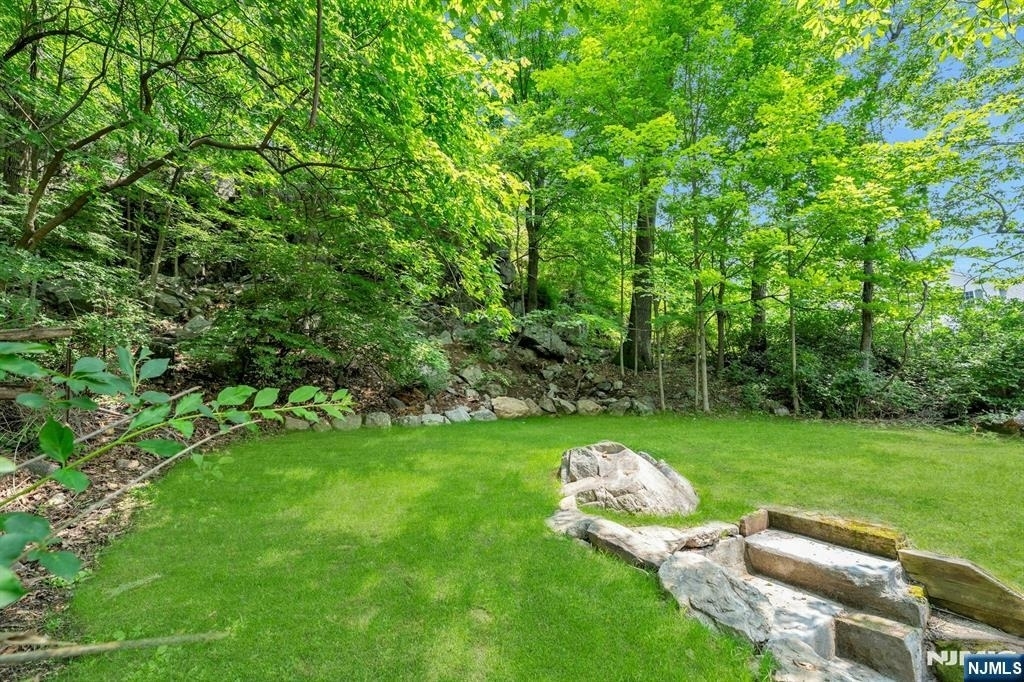 358 Lakeview - Photo 27