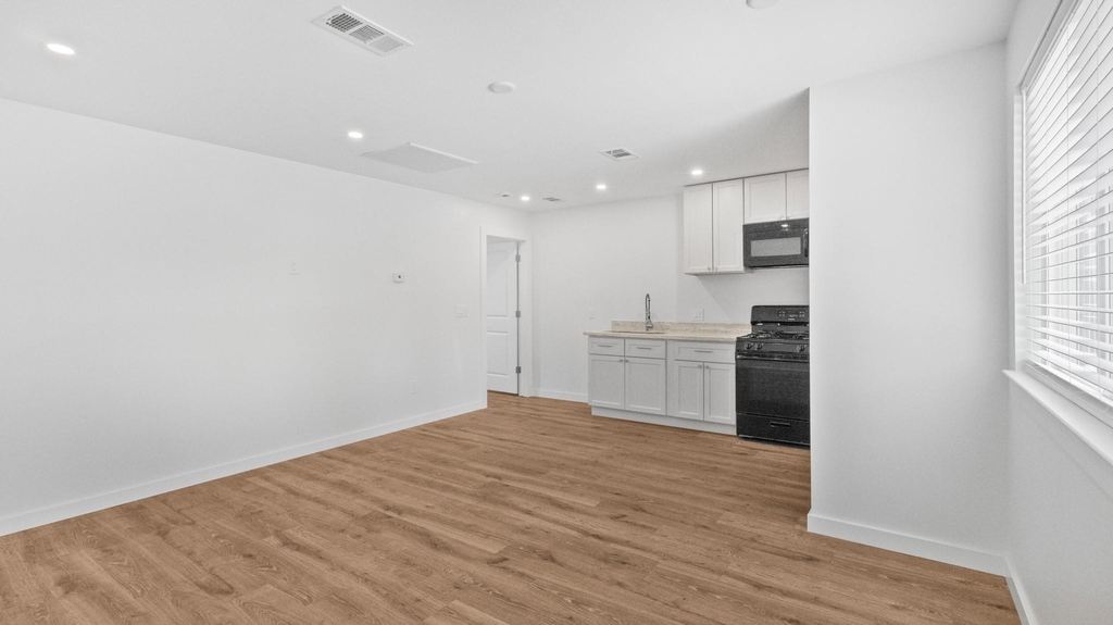 9750 Deer Trail C Drive - Photo 3