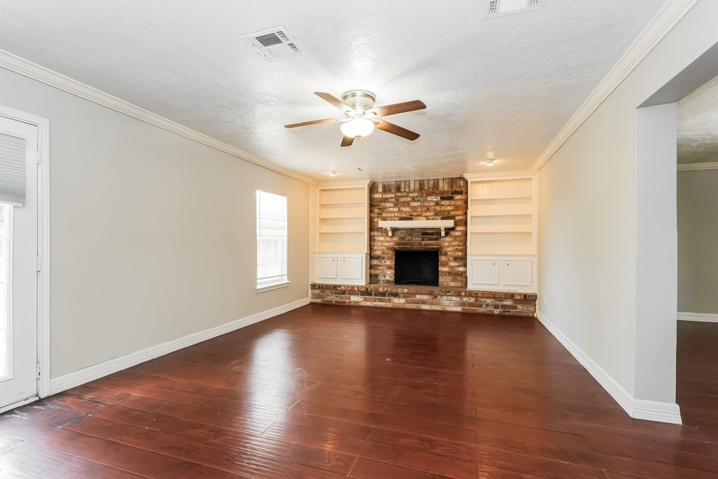 10122 Woodhollow Drive - Photo 2
