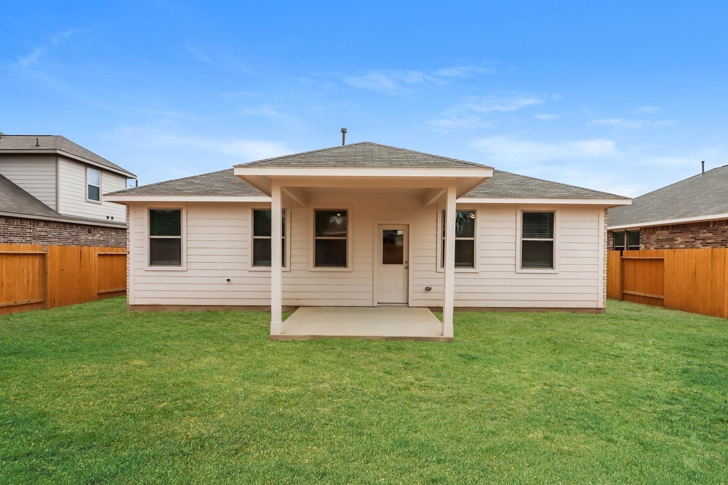 26020 Babe Ruth Drive - Photo 14