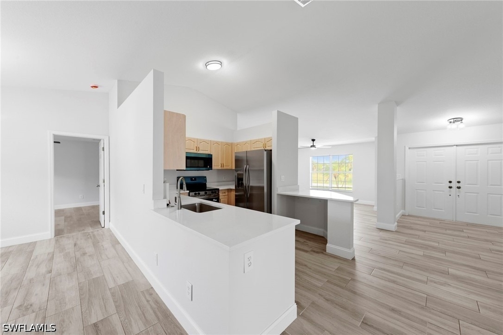 2022 Nw 9th Terrace - Photo 5