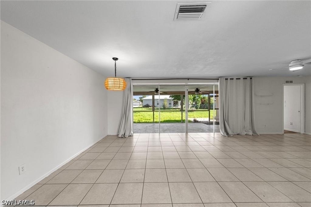 1211 Se 34th Street - Photo 5
