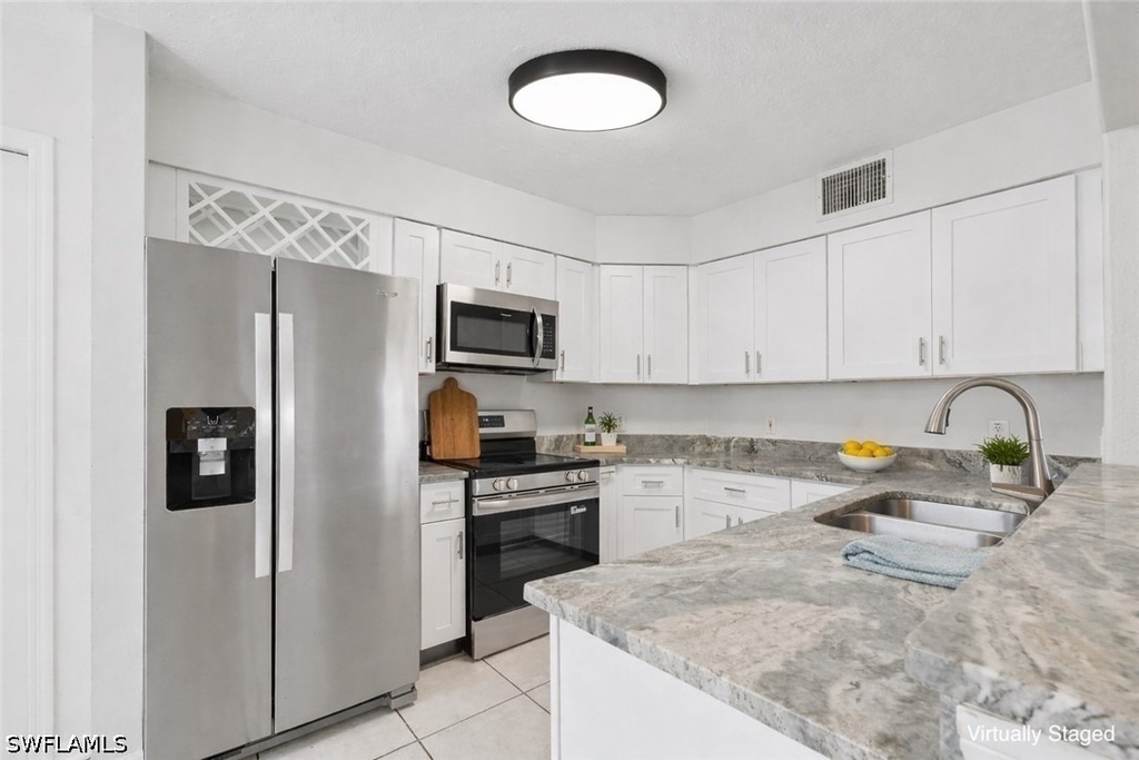 9570 Crescent Garden Drive - Photo 21