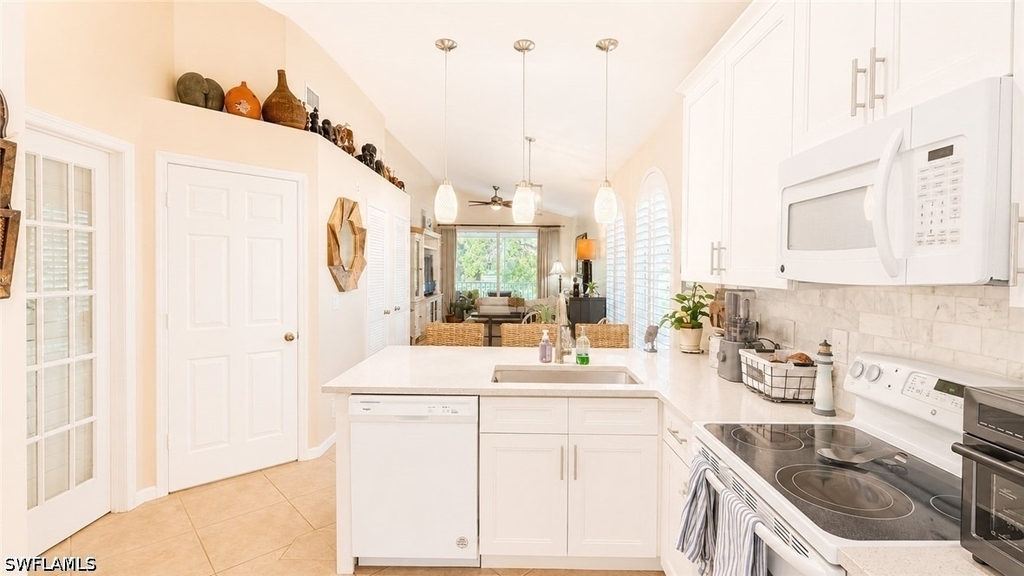 8274 Twelve Oaks Circle - Photo 18