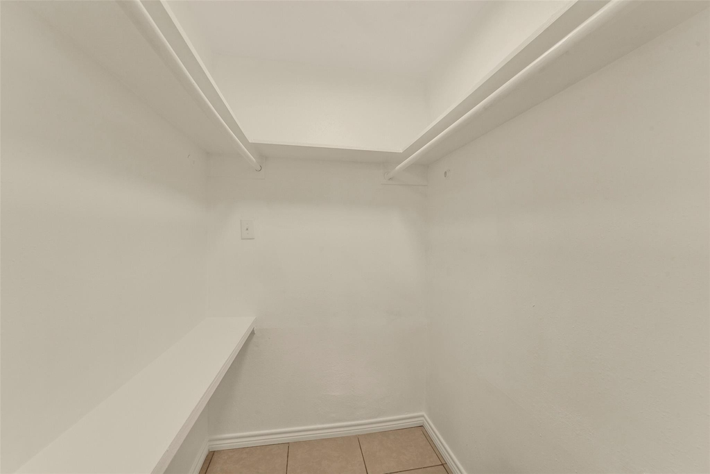 18147 Dinner Creek Drive - Photo 13