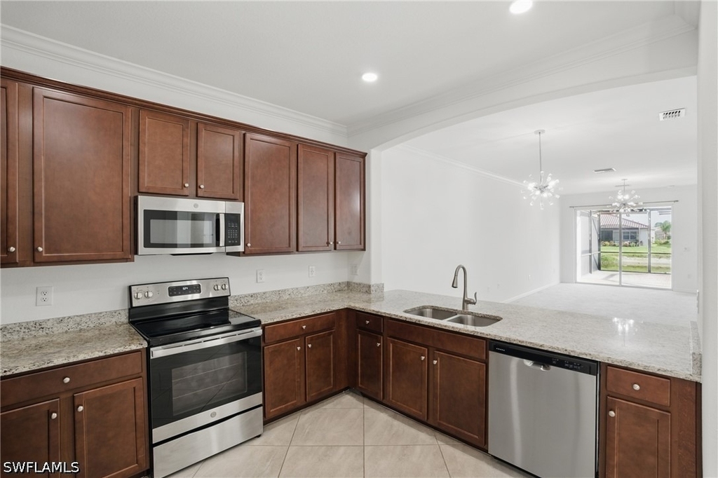 1767 Alameda Drive - Photo 8
