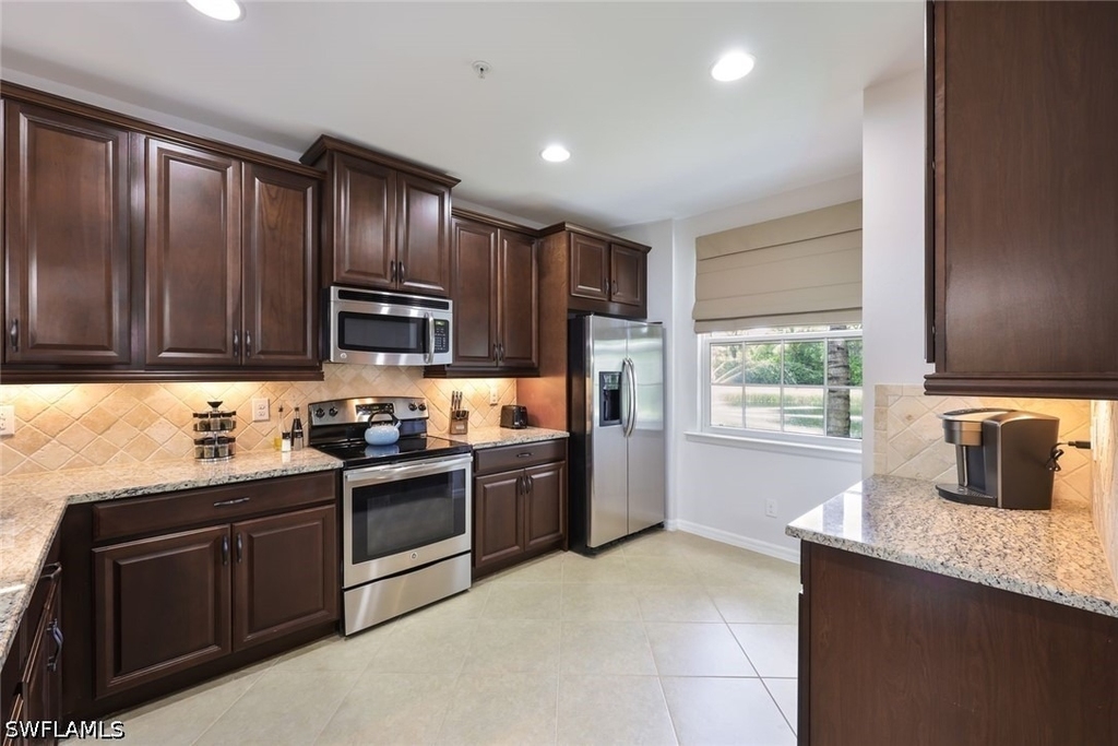 23550 Alamanda Drive - Photo 5