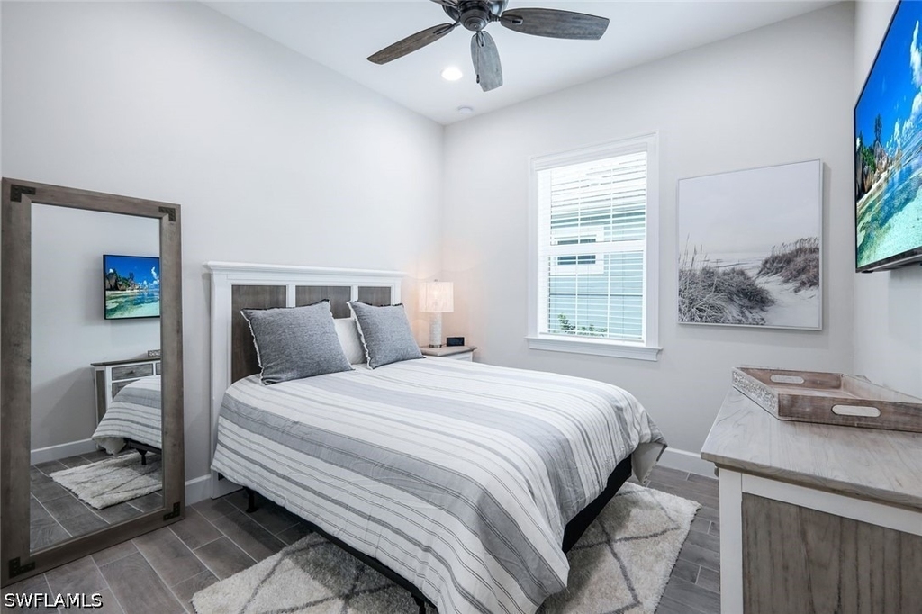 6875 Saona Court - Photo 8