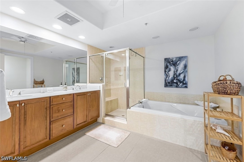 2728 Tiburon Boulevard E - Photo 10