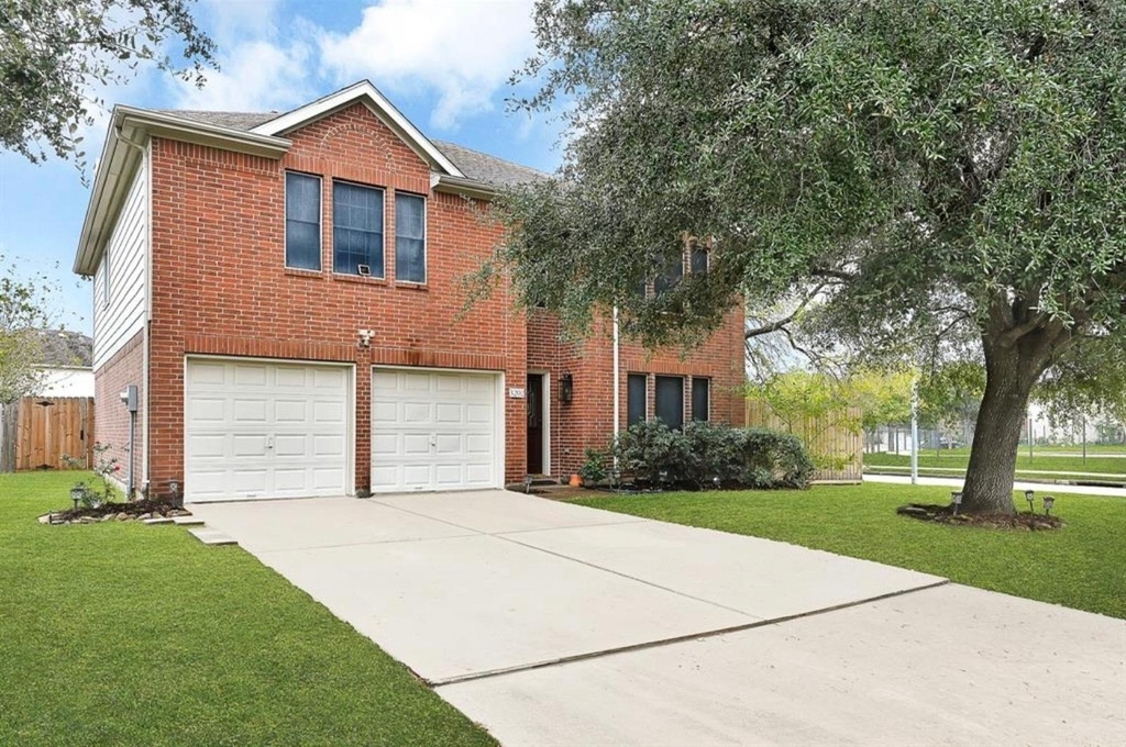 3202 Starbridge Park Lane - Photo 0