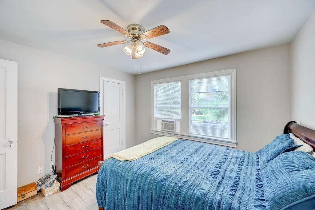 4311 Ione Street - Photo 15