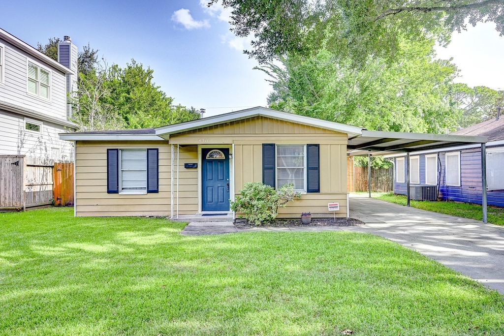 4311 Ione Street - Photo 1