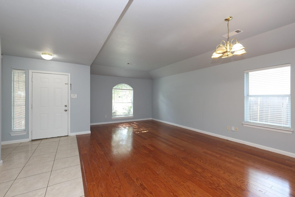 7430 Pouter Drive - Photo 2