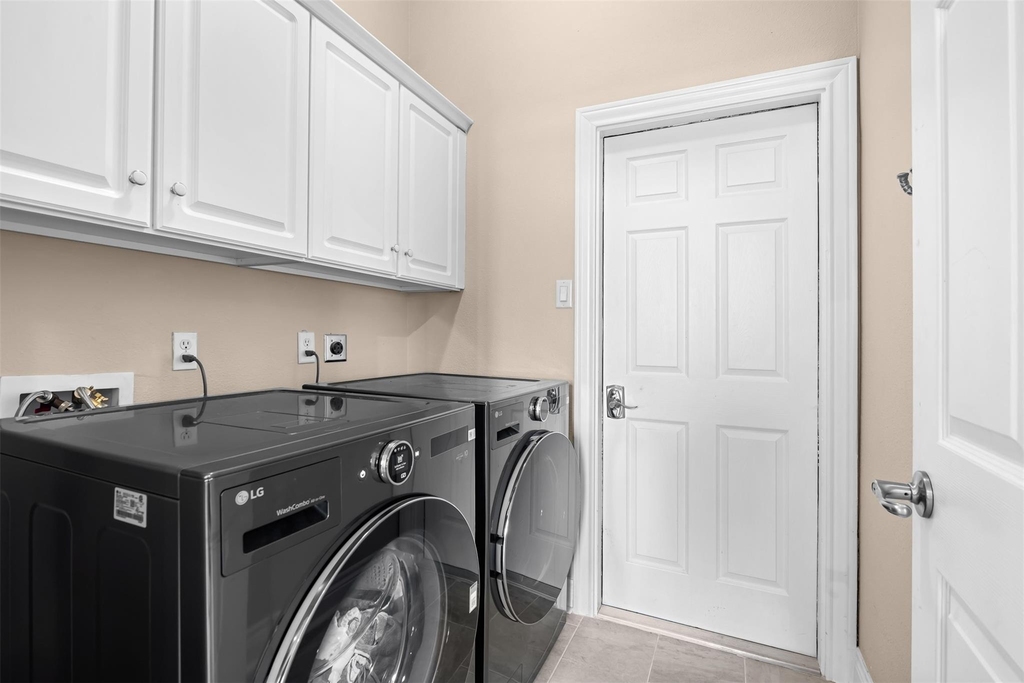14030 Shoreline Drive - Photo 18