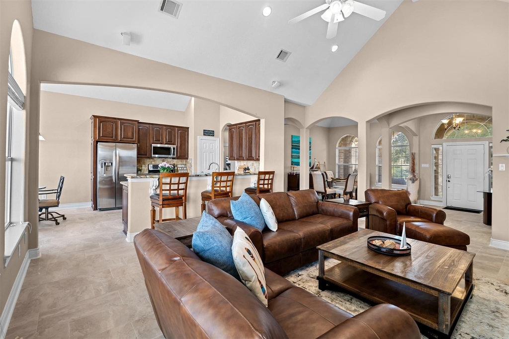 14030 Shoreline Drive - Photo 8