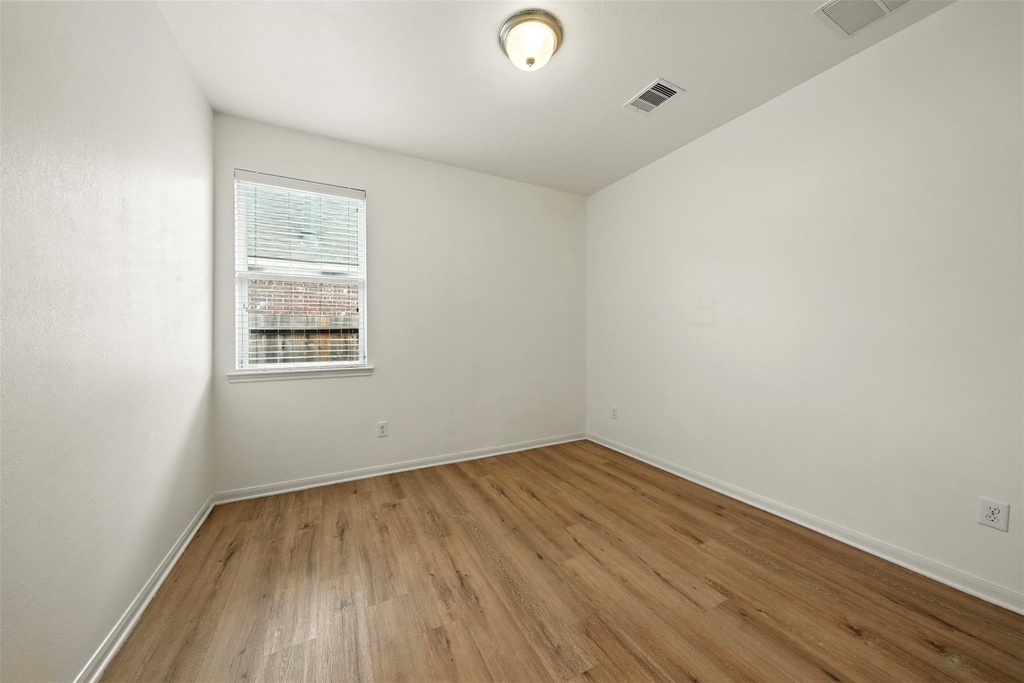9219 Gilbert Hollow Drive - Photo 30