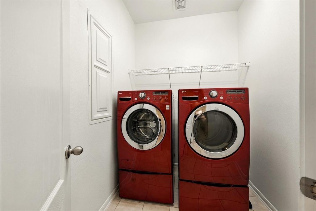 9219 Gilbert Hollow Drive - Photo 29