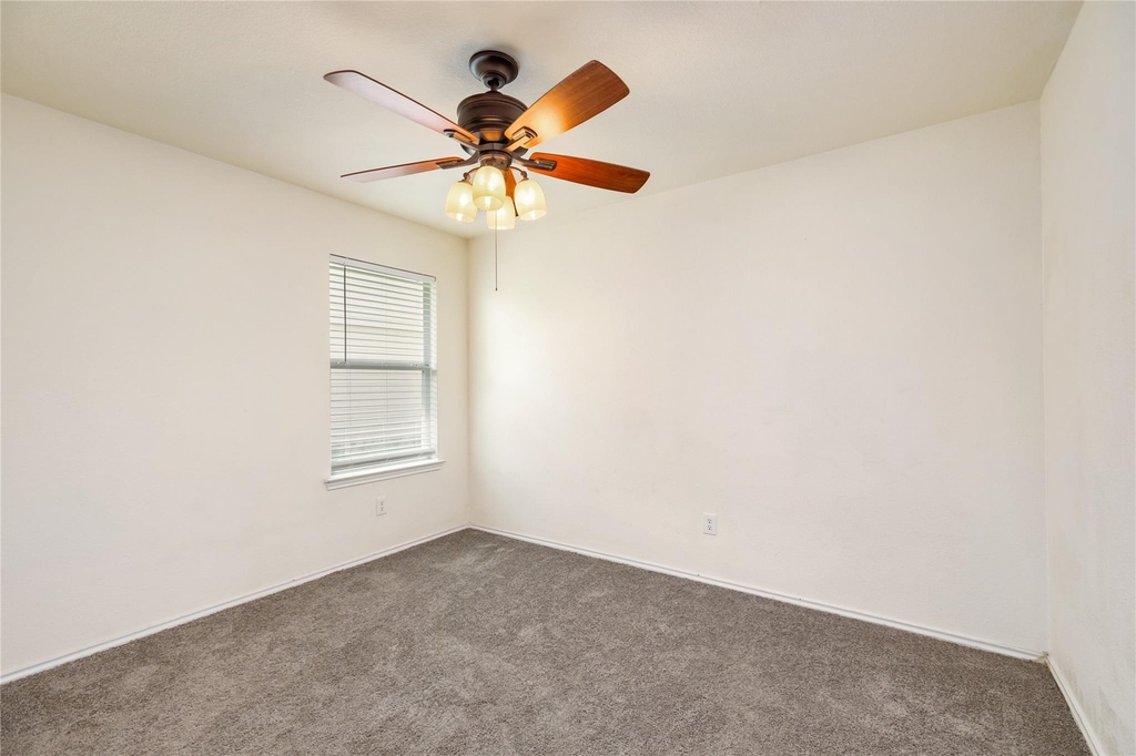 22031 Silverfield Park Lane - Photo 15
