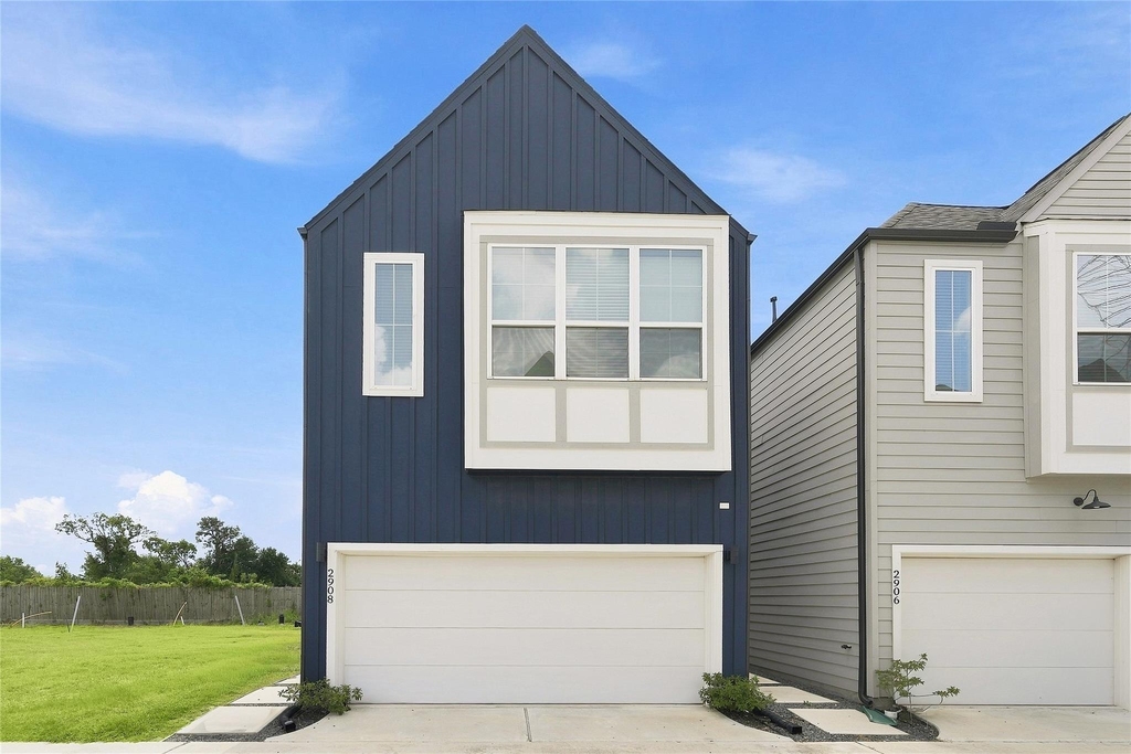2908 Stevens Street - Photo 0