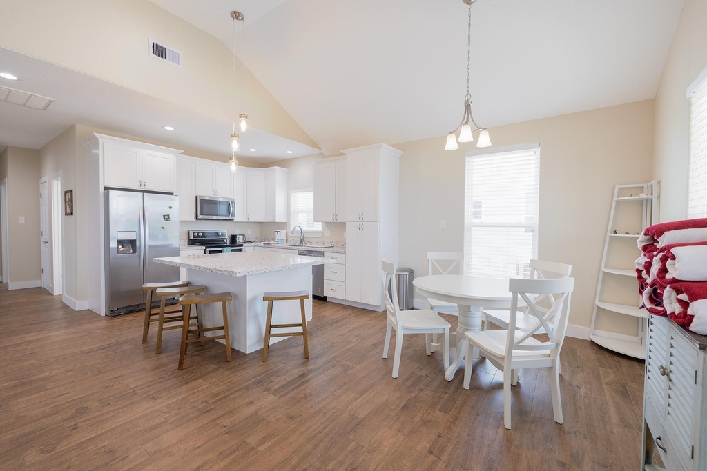 4129 Fort Bend Drive - Photo 3