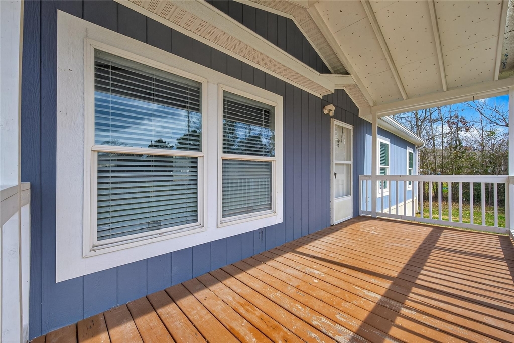 15933 W Relza Drive - Photo 2