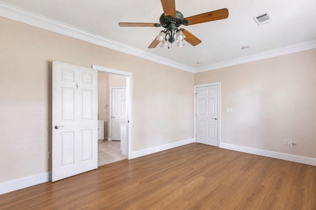 108 Harbour Town Circle - Photo 7