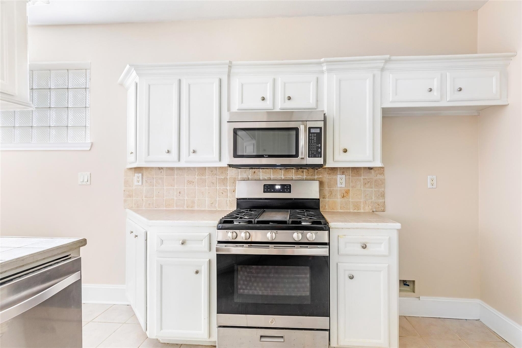108 Harbour Town Circle - Photo 14