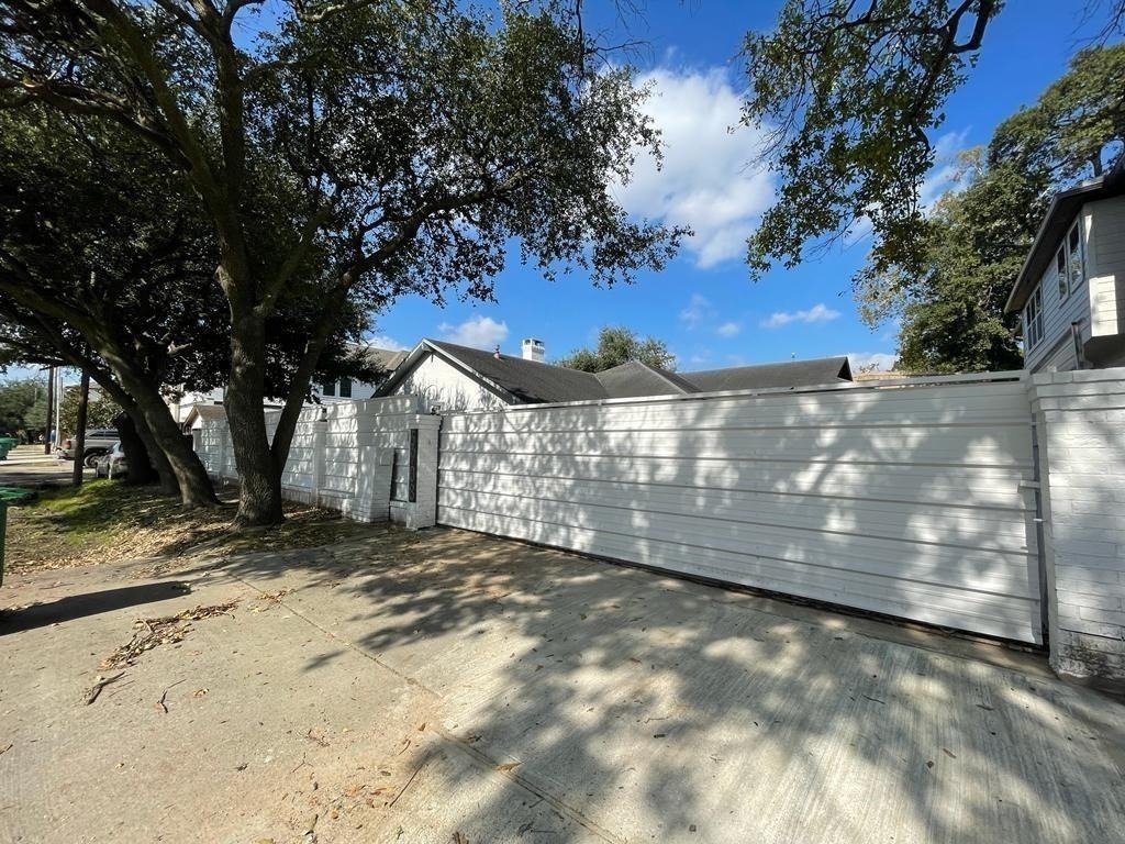 5908 Kiam Street - Photo 0