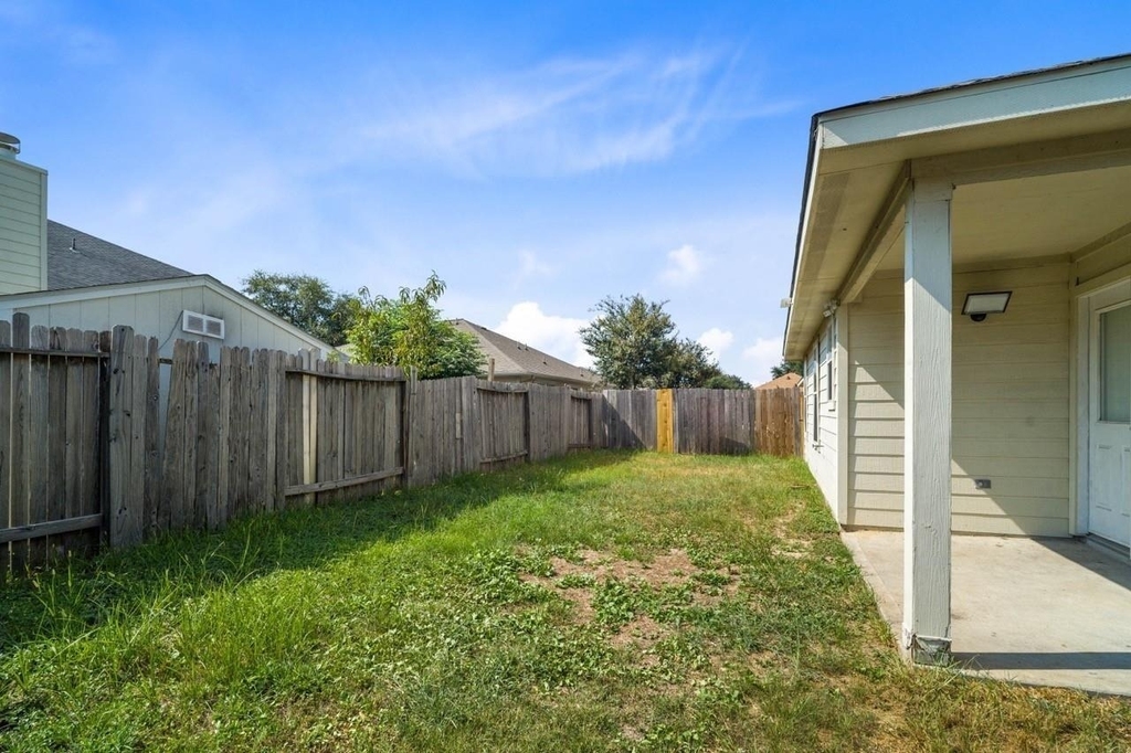 6631 Portlick Drive - Photo 19